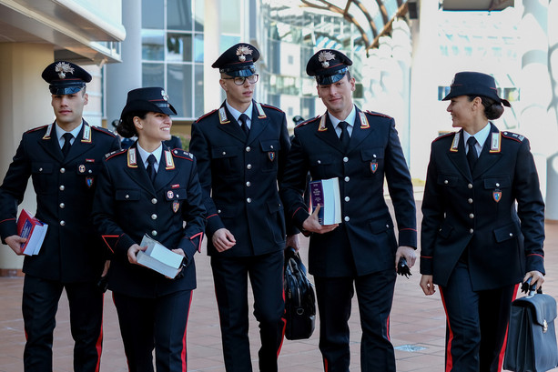 Carabinieri, concorso per il reclutamento di 626 allievi Marescialli