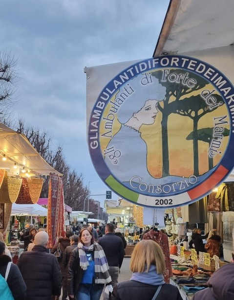 Gli Ambulanti di Forte dei Marmi tornano ad Albissola Marina il 31 agosto